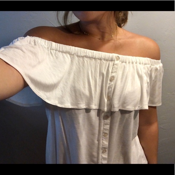 White off the shoulder top - Picture 2 of 3